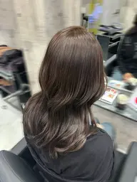 “髪質に合わせてカスタム!?”ワンカラー＆KERASTASE カクテルトリートメント〰️🪼‪*･゜超音波アイロン付き！