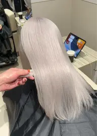 ブリーチ毛でもできる縮毛矯正✨️