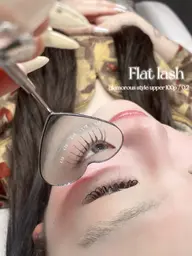 ˚✧₊⁎LEDマツエク⁎⁺˳✧༚ フラットラッシュ上100本保証　オフ無料🆓