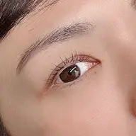 フラットラッシュ♪ナチュラルな仕上がりに♪カラー変更2色まで無料♪40色の中からお選び頂けます♪