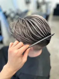 🟦🪶欧米風似合わせヘアカット+ブリーチなしカラー🪶🟦/ミニモ学割
