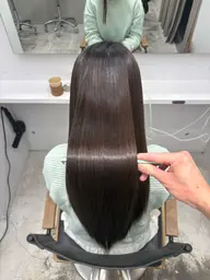 髪質改善ストレート