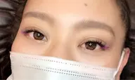 まつ毛への負担が少ないフラットラッシュ200本まで付け放題！カラーマツエクOK♪