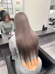 【ハイクオリティカラー】ブリーチカラー＋トリートメント