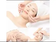 【美肌管理 No.1】小顔コルギ+毛穴洗浄+ヘッド+肩首+高保湿美容液導入+パック60分¥5980→4280