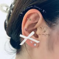 人気No. 1耳つぼジュエリー✖️イヤーデザインアート