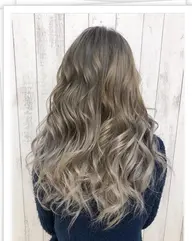 白髪ぼかしハイライトORおしゃれハイライト