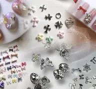 口コミ書いてくださる方限定🉐パーツつけ放題🎀オフ込み90分以内！土台はマグネットorワンカラーorフラッシュラメ