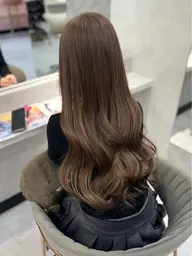 《韓国風ハイトーン💕》根本ブリーチリタッチ＋艶カラー✨＋カット