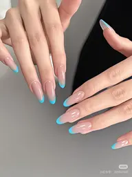 【モデル練習　ジェルオフ+500】カラーフレンチ(ベース有り) （予約状況次第時間調整あり)