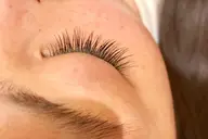 オフなし☆★最軽量フラットラッシュ100本★☆ ご新規様の予約停止中⚠️ご来店のある方のみご予約可能