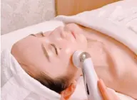 【肌育美肌脱毛/U24】お顔脱毛+毛穴洗浄＋ヒト幹美容液導入◆光フォト・美白パック付！潤い・透明感あふれる艶やかな肌へ♪