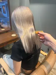 🫧髪質改善トリートメント🫧補修力＆保湿力◎で憧れのサラツヤ髪に💖芯から潤って手触りUP♪まとまり感長持ち💎