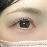 まつ毛パーマ上下セット⭐︎注意事項を良くお読みになりご予約⭐︎平日限定価格(パリジェンヌ＋500円メーテル＋600円)