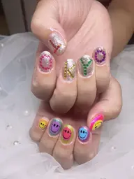 💅やり放題💅ニュアンスネイル🩷大人気120分持ち込みデザイン可能￥8980 [ソフトジェルオフ無料]