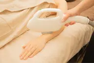 Lara’s 全身脱毛(顔・Vioなし)12回コース