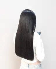 梅雨対策🪄巻ける美髪縮毛矯正×カット🎀🎀/大人気4stepトリートメントで内部補修も✨✨