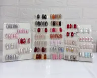 (オフあり) 人気🍁定額デザインB♪季節のデザインネイル🍀オフ無料⭕️カラー変更可