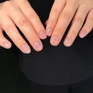 ハンドネイル　ラメ・ミラー・マグネットネイル💅🏻(オフ無し)