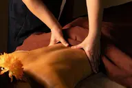 【満足度No,1】究極の疲労回復◇頭蓋骨矯正+上半身マッサージ¥18000→11900(90分)