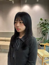 前髪カット➕顔周りカット💫💫
