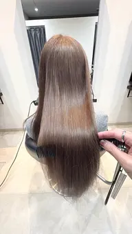 初回【髪を綺麗にしたい】鏡面仕上げ美髪矯正+髪ツヤ改善高保湿Wエステ