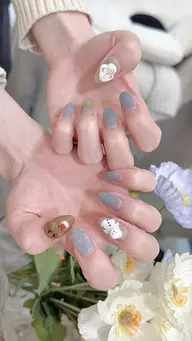 ジェルネイル✨4本アートパーツやり放題✨ ハンドケア✨オフ込み