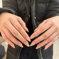 【モデル様限定メニュー】 10本長さ出し+ワンカラー<オフ&ケア込み>