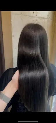 🧵カット➕縮毛矯正➕内部補修3stepトリートメント🧵