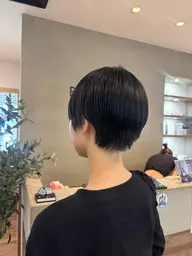 ★★土日限定お客様ご案内！！★★似合わせカット