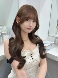 透明感抜群🩵艶カラー