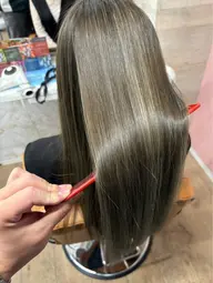 人気No.2🌟似合わせカット＋超高濃度水素カラー＋髪質改善TR 🩶¥13200