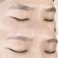 アイブロウスタイリング