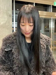 【平日16-19時限定】顔周りカット+カラー+クイックTr  ￥8800