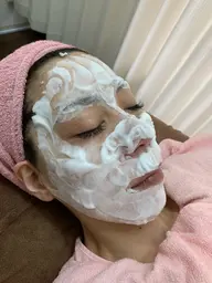 【ご新規様】お顔の筋肉マッサージ