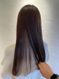 カット+カラー+髪質改善トリートメント  鎖骨下ロング料金1.100円頂きます🙇‍♀️