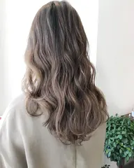 カット＋ケアカラー ￥7700