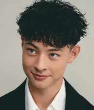 【学生限定✨】スタイリスト骨格矯正カット＋スペインカール✨