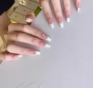 🎀🉐チッブ長さ出し+パーツ２個🎀🉐フレンチ