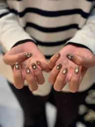 ハンドネイル🪽マグネットorフラッシュ/オフケア込/アートパーツ別途/他店様オフ別途