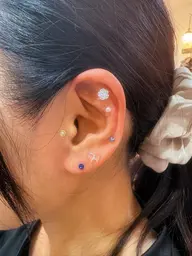 耳ツボジュエリー💎✨12粒まで