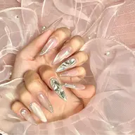 ちょっとだけデザインしたい方におすすめ💡シンプルアート（2​〜​4本アート）