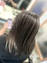 【外国人風カラー】デザインカット＋フルカラー＋3Dハイライト20枚＋2Stepトリートメント