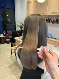 ［期間限定おすすめメニュー］髪質改善カラー＋カット＋スパシャンプー