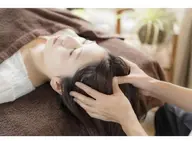 【機器×美容液】本格ヘッドスパ50分コース¥8800→¥5500