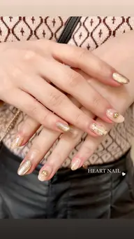 ワンカラープラス6本アート