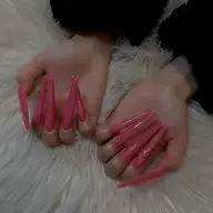 長さ出しワンカラーネイル