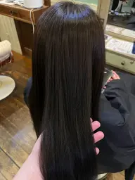 U24【ミニモ学割】　高濃度オリジナルトリートメント✨¥6820 → ¥2200💆🏻‍♀️