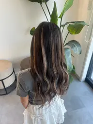 【 デザインカラー 】ハイライト ＋ カラー ＋ カット ＋ TR 🌟