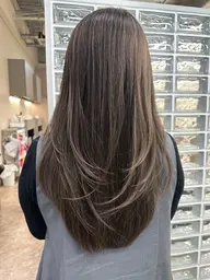 【白髪染めNO 1】赤味の出ない明るい白髪染めウォーターカラー登場♪¥ 12500